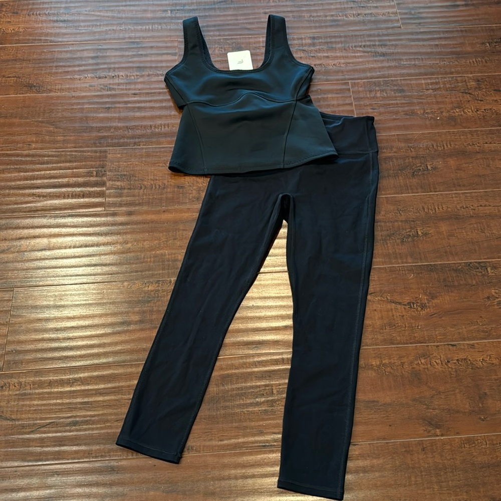 Fabletics Tank & Leggings, Black, Size Small, Barrier Tank NWT, Leggings EUC!